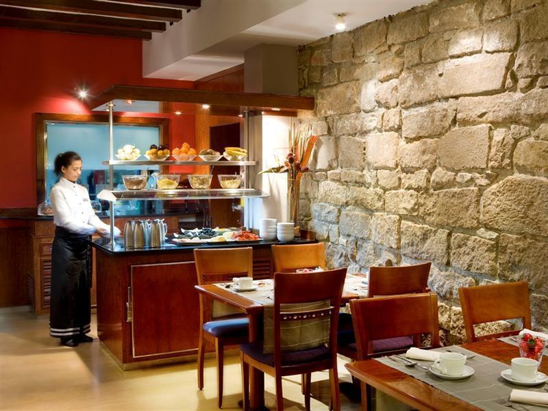 H10 Raco Del Pi Hotel Barcelone